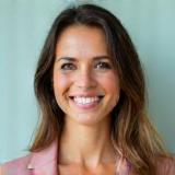 Headshot of Lucia Gomez